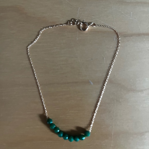 Elegant Emerald Bead Gold bracelet NWT - Picture 1 of 4